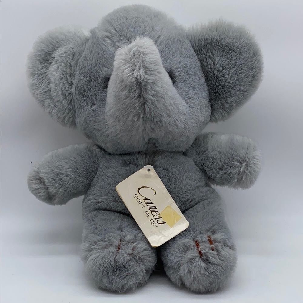 Russ Berrie & Co. Caress Soft Pets Gray Elephant Plush Stuffed Animal Toy 10”
